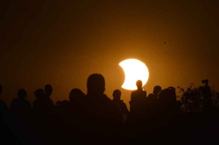 Eclipse Solar Total de 2026 Transforma Navarra em Destino Global em Agosto
