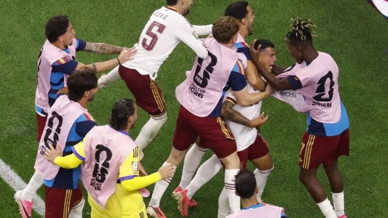Espanha está na final da Copa do Mundo após vencer a França por 2 a 0
