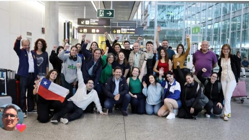 Diáspora Galega no Brasil Envia Representantes a Santiago para Formação em Cultura Tradicional