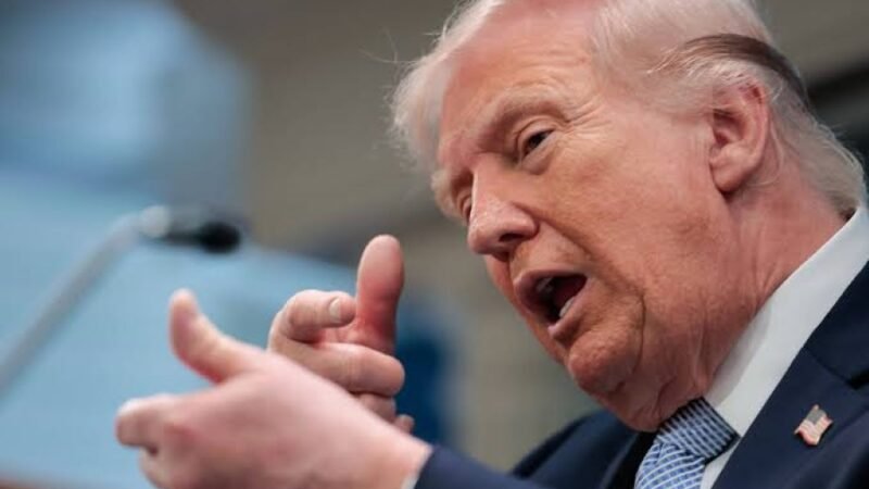 Trump Declara Espanha ‘Redimida’ e Ibex 35 Sobe com Recuo na Crise Comercial