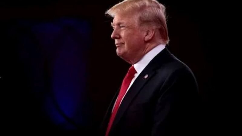 Trump Recua na Taxa sobre o Estreito de Ormuz e Abre Caminho para Acordos Bilaterais