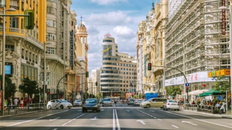 Alugar na Espanha Já Consome Mais da Renda do Que Financiar um Imóvel E Isso Muda Tudo para Quem Vai Morar no País