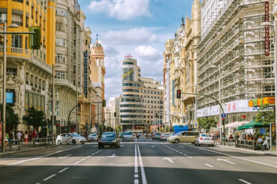 Alugar na Espanha Já Consome Mais da Renda do Que Financiar um Imóvel E Isso Muda Tudo para Quem Vai Morar no País