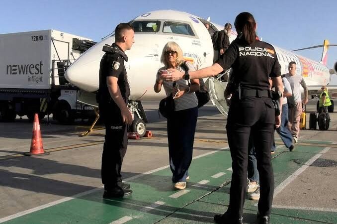 Espanha Mantém Controle Reforçado de Passageiros Vindos da Itália em Meio a Tensão Migratória na UE